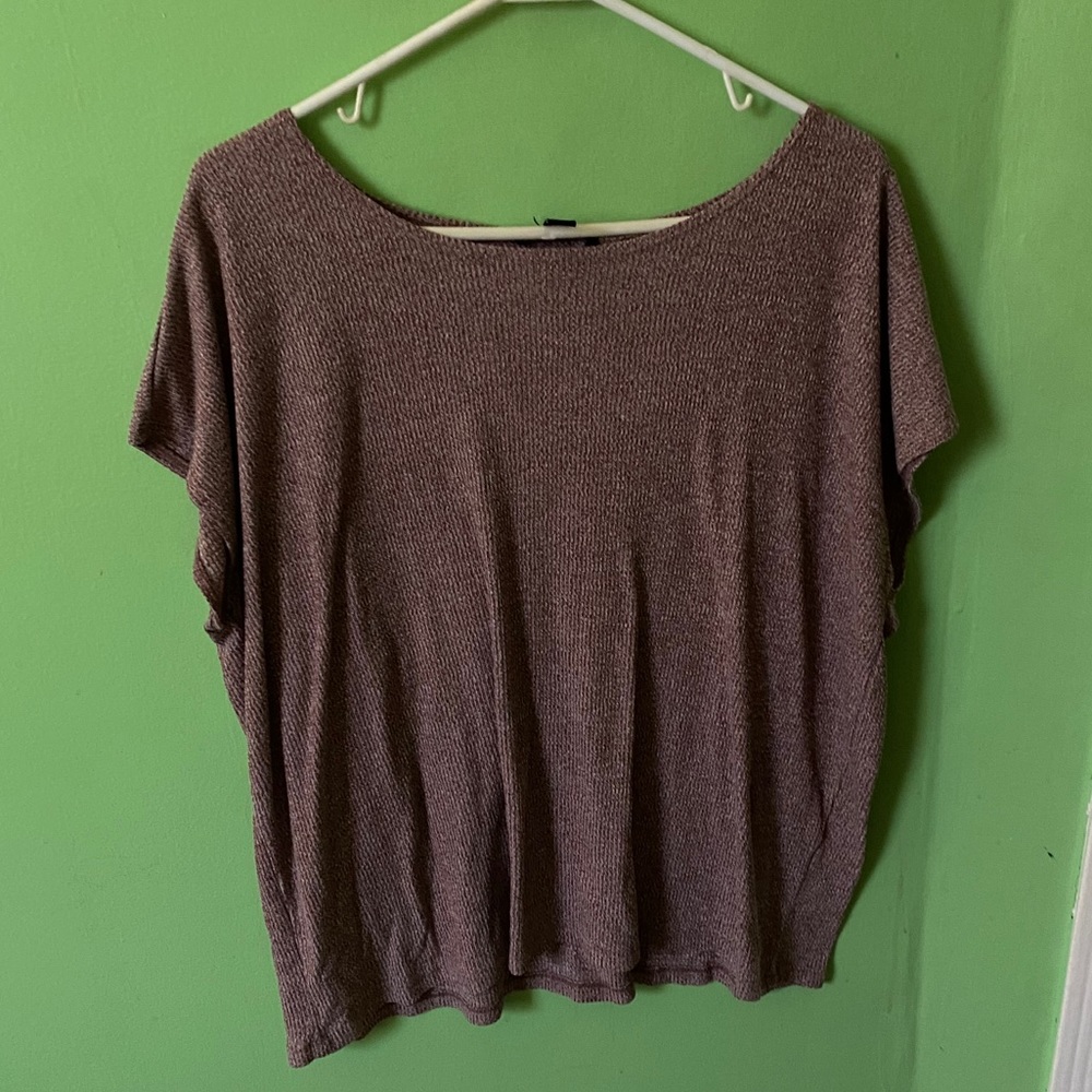 Forever 21 T-Shirt